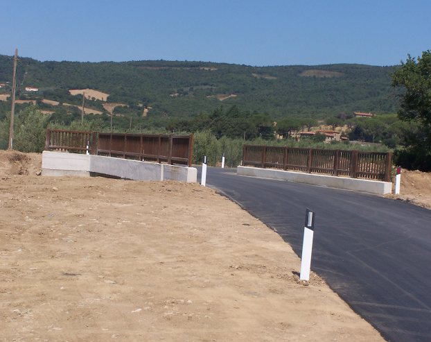 Ricostruzione del ponte - manufatti scatolari vista dalla strada